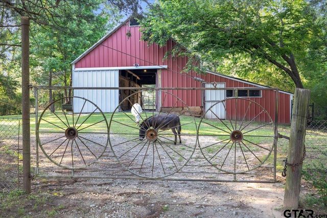 4735 S State Highway 37, Mineola, TX 75773