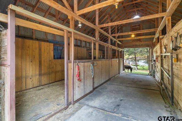 4735 S State Highway 37, Mineola, TX 75773