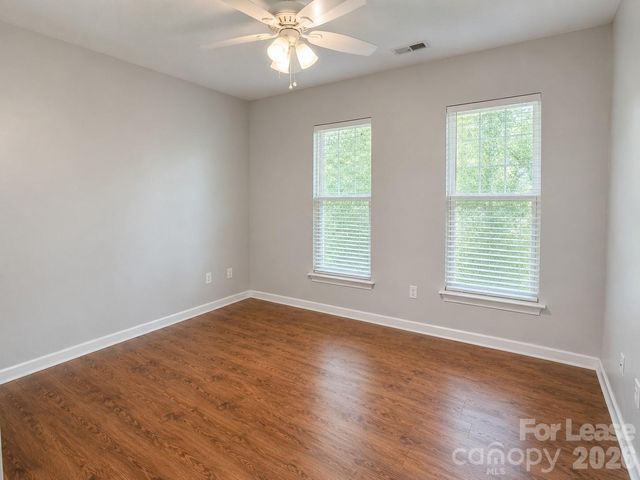 18710 Oakhurst Boulevard 3A, Cornelius, NC 28031
