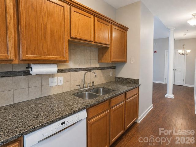 18710 Oakhurst Boulevard 3A, Cornelius, NC 28031