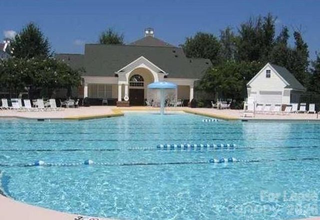 18710 Oakhurst Boulevard 3A, Cornelius, NC 28031