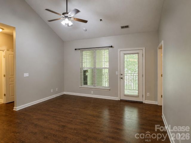 18710 Oakhurst Boulevard 3A, Cornelius, NC 28031