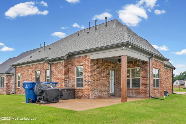 3452 Kreunen Street, Nesbit, MS 38651