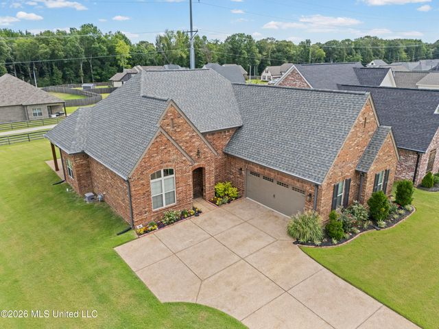 3452 Kreunen Street, Nesbit, MS 38651