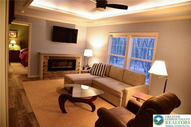 111 Aspen Drive, Penn Forest Twp, PA 18229