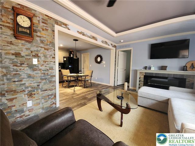 111 Aspen Drive, Penn Forest Twp, PA 18229