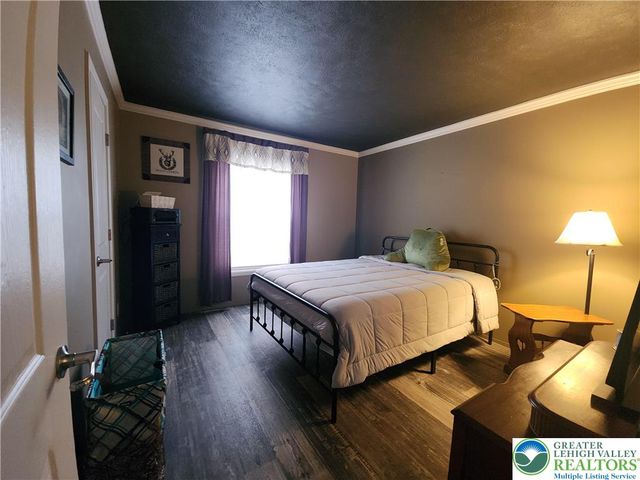 111 Aspen Drive, Penn Forest Twp, PA 18229