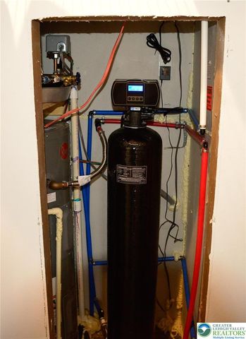 111 Aspen Drive, Penn Forest Twp, PA 18229