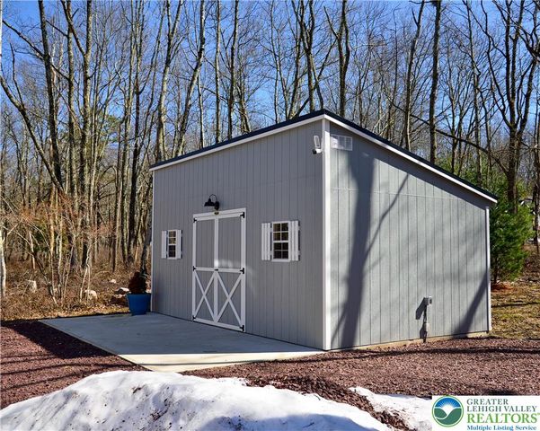 111 Aspen Drive, Penn Forest Twp, PA 18229