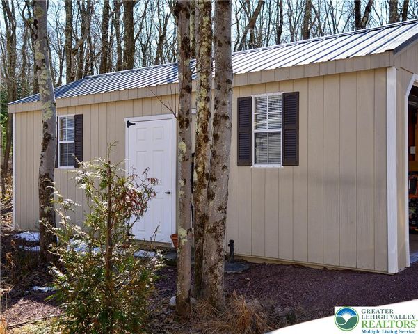 111 Aspen Drive, Penn Forest Twp, PA 18229