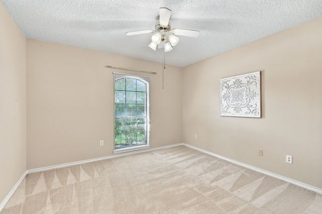 907 Rush Creek Drive, Allen, TX 75002