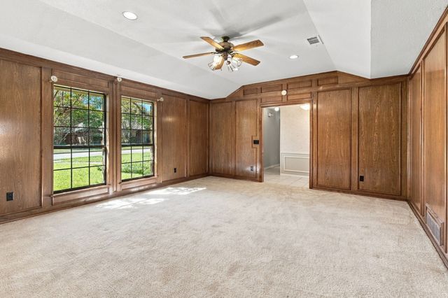 907 Rush Creek Drive, Allen, TX 75002