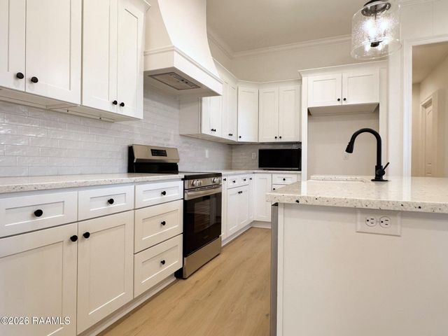 2311 Teche Ridge Boulevard, New Iberia, LA 70563