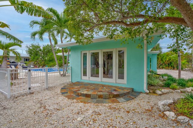 51 Drost Drive, Cudjoe Key, FL 33042
