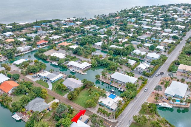 51 Drost Drive, Cudjoe Key, FL 33042