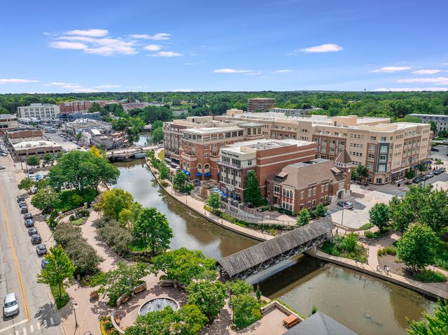 107 S Webster Street, Naperville, IL 60540