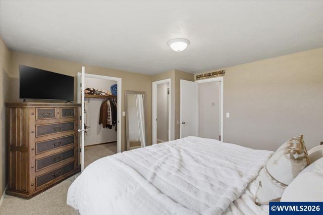 39129 Groshong Rd NE, Albany, OR 97321
