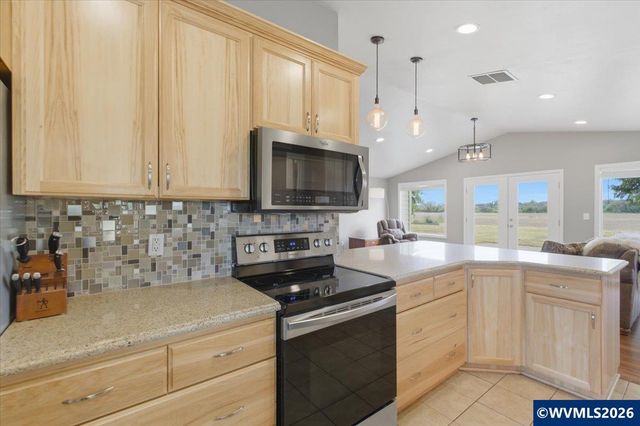39129 Groshong Rd NE, Albany, OR 97321