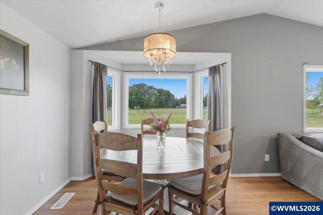 39129 Groshong Rd NE, Albany, OR 97321