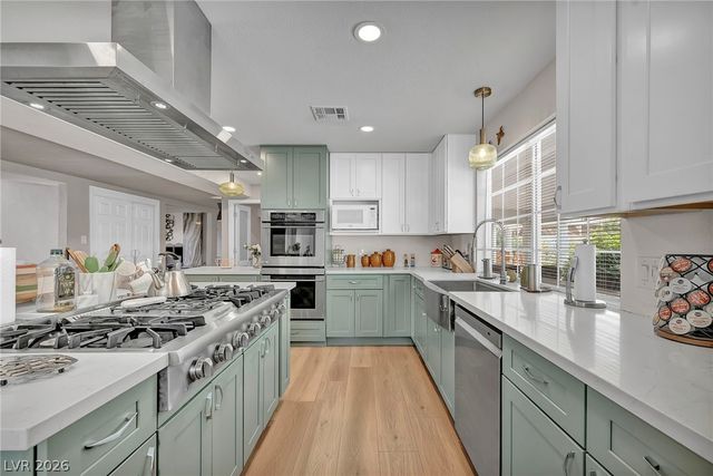 1400 Maria Elena Drive, Las Vegas, NV 89104