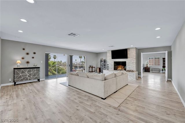 1400 Maria Elena Drive, Las Vegas, NV 89104