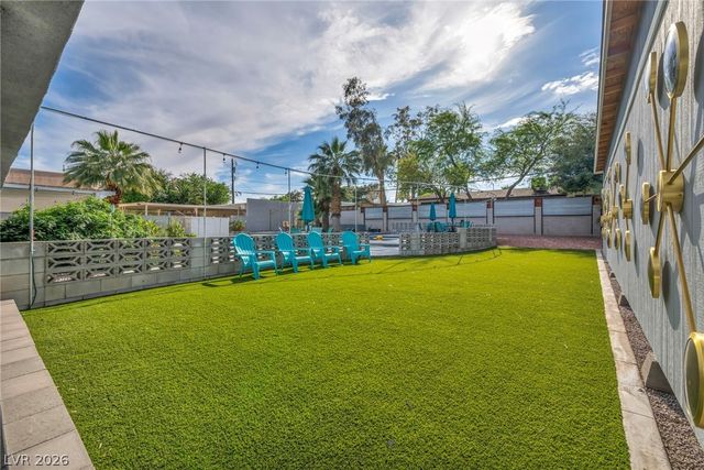 1400 Maria Elena Drive, Las Vegas, NV 89104