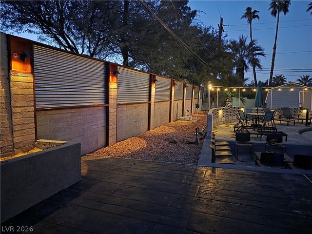 1400 Maria Elena Drive, Las Vegas, NV 89104