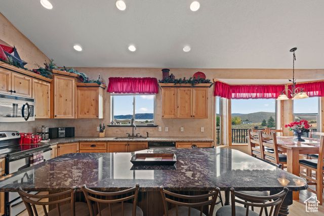 278 W CADDY CIR, Garden City, UT 84028