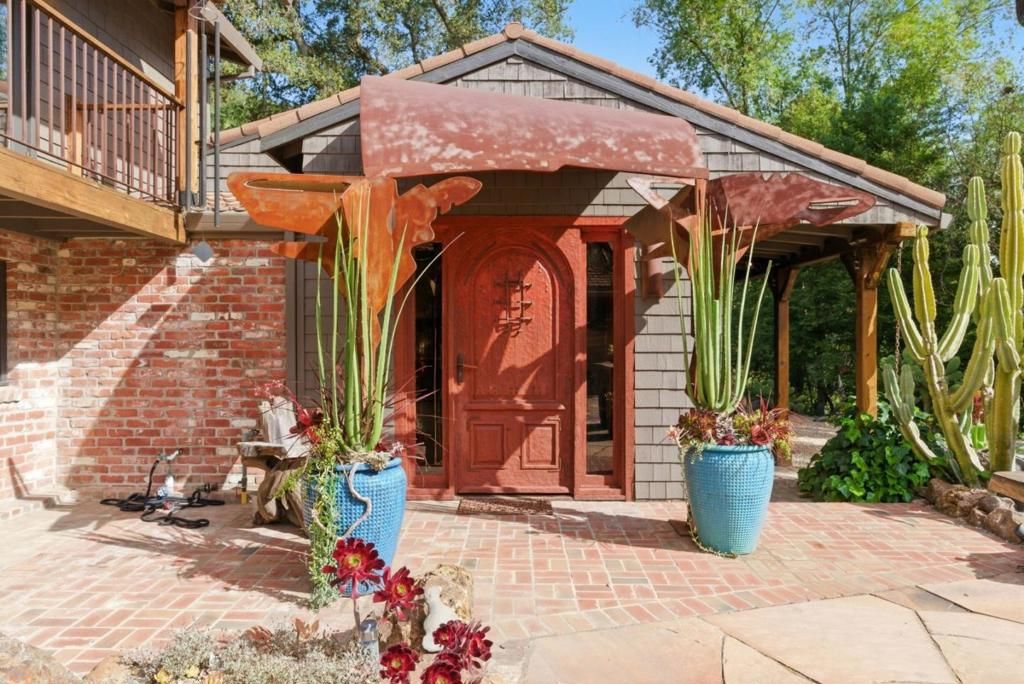 Image 10 of property listing at 13651 Pierce Road, Saratoga, CA 95070