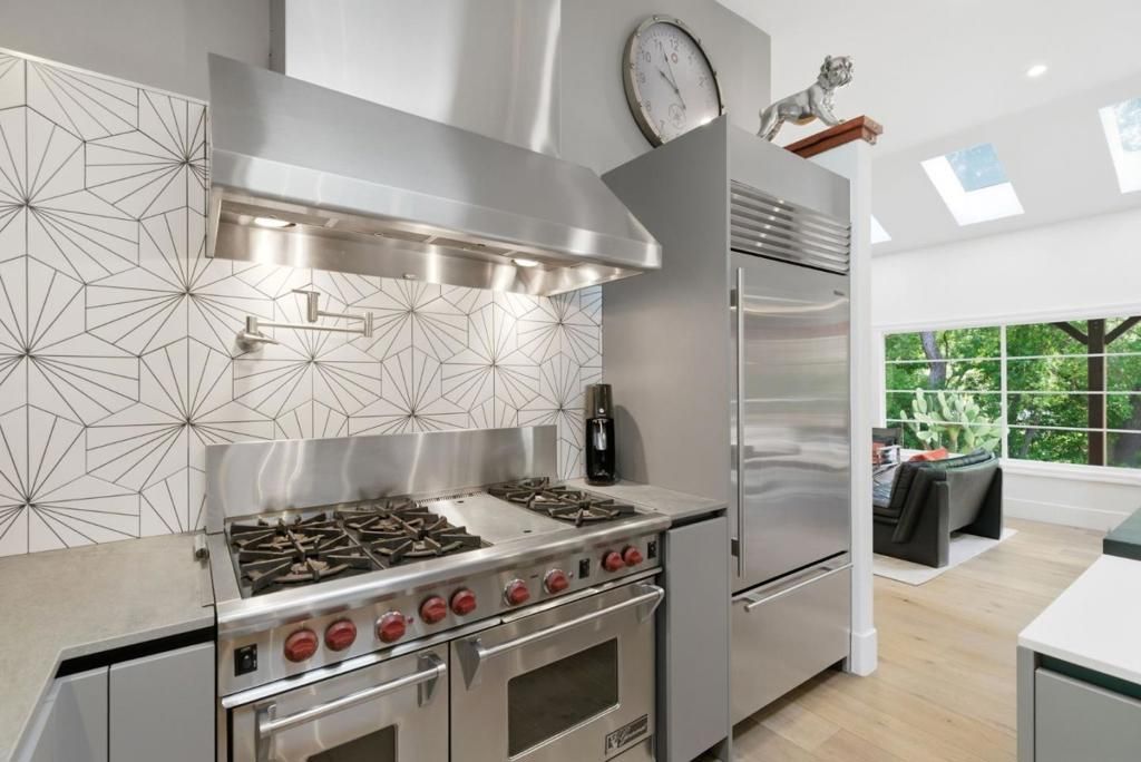 Image 14 of property listing at 13651 Pierce Road, Saratoga, CA 95070