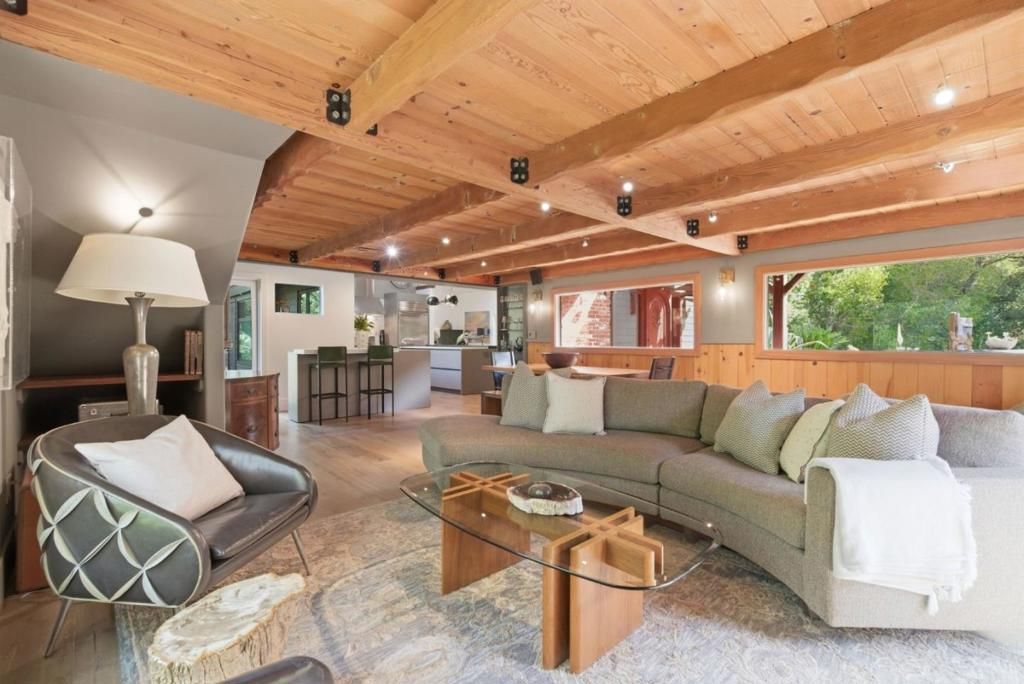 Image 20 of property listing at 13651 Pierce Road, Saratoga, CA 95070