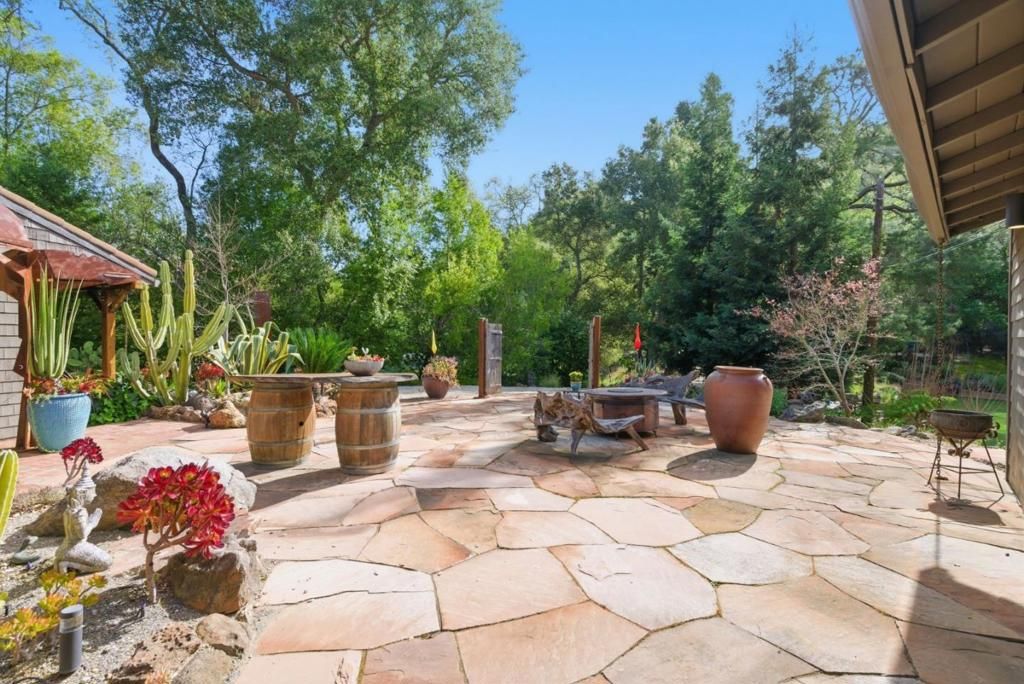 Image 9 of property listing at 13651 Pierce Road, Saratoga, CA 95070