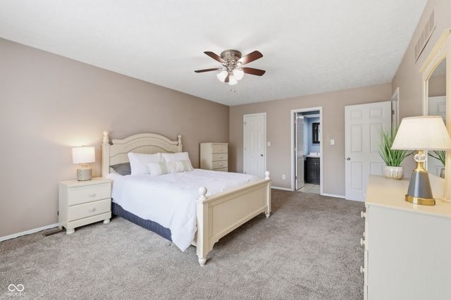 7548 Castleton Farms West Drive, Indianapolis, IN 46256
