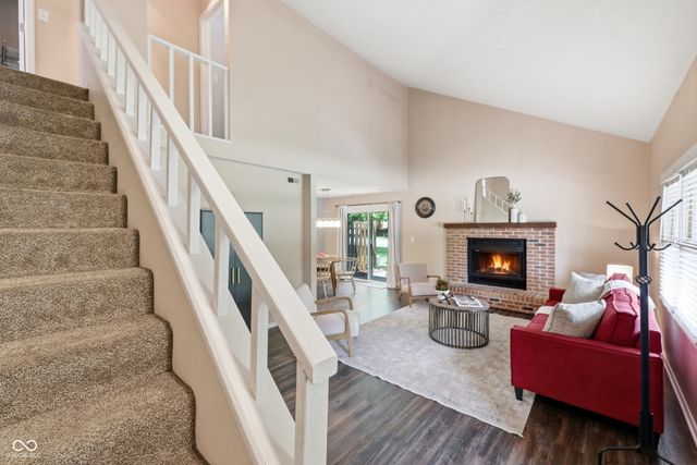 7548 Castleton Farms West Drive, Indianapolis, IN 46256