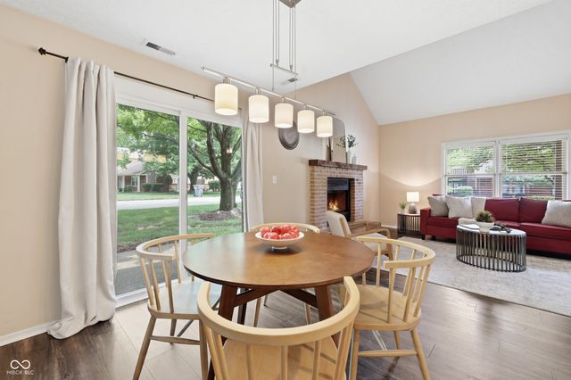 7548 Castleton Farms West Drive, Indianapolis, IN 46256