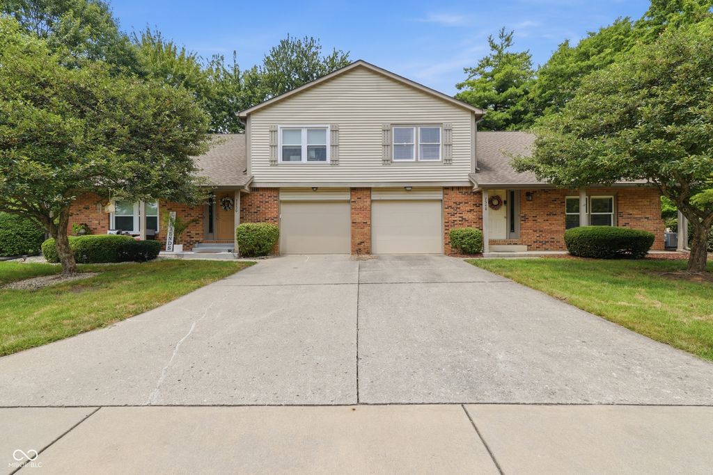 7548 Castleton Farms West Drive, Indianapolis, IN 46256