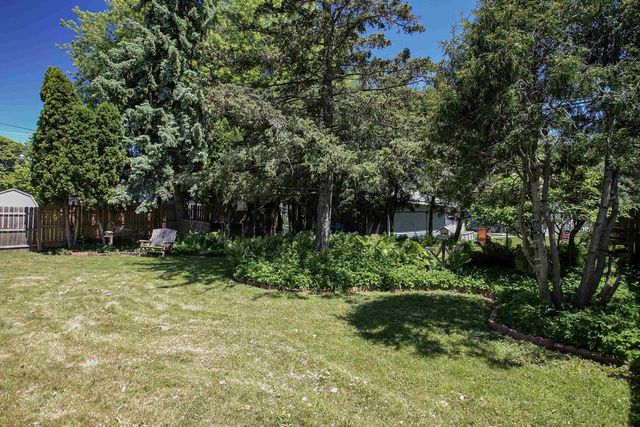 1738 N ERB STREET, Appleton, WI 54911