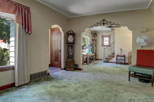 1738 N ERB STREET, Appleton, WI 54911