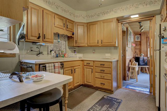 1738 N ERB STREET, Appleton, WI 54911