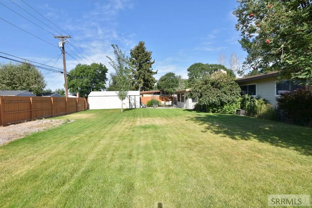 Image 13 of property listing at 1725 Rainier Street, Idaho Falls, ID 83402