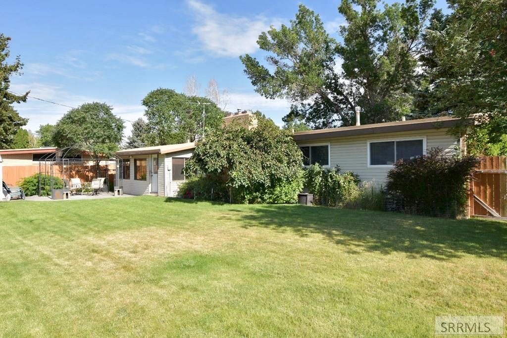Image 7 of property listing at 1725 Rainier Street, Idaho Falls, ID 83402