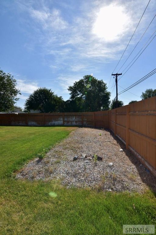 Image 71 of property listing at 1725 Rainier Street, Idaho Falls, ID 83402
