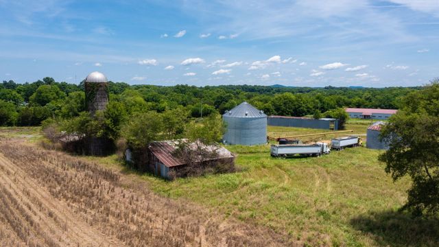 332 Coble Rd, Shelbyville, TN 37160
