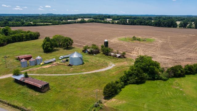 332 Coble Rd, Shelbyville, TN 37160