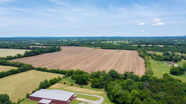 332 Coble Rd, Shelbyville, TN 37160