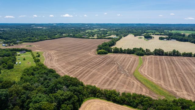 332 Coble Rd, Shelbyville, TN 37160