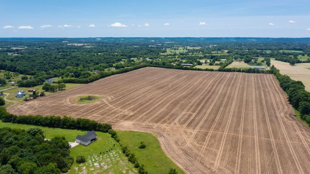 332 Coble Rd, Shelbyville, TN 37160