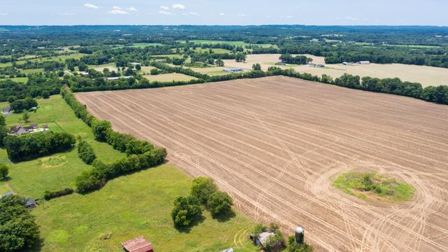 332 Coble Rd, Shelbyville, TN 37160