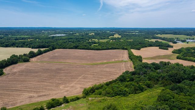 332 Coble Rd, Shelbyville, TN 37160