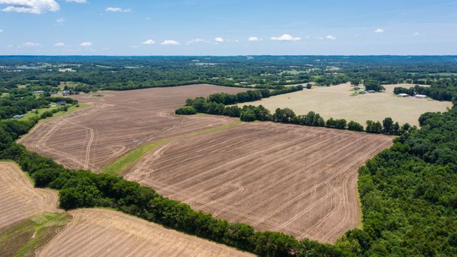 332 Coble Rd, Shelbyville, TN 37160